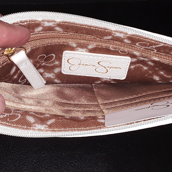 Jessica Simpson wristlet/clutch - NWOT - Picture 5 of 6